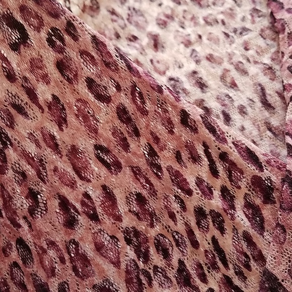 Animal Print Wrap Top from Portugal - Picture 8 of 8